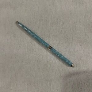 Tiffany & Co Ballpoint
Pen Sterling Silver and Blue
Enamel purse pen